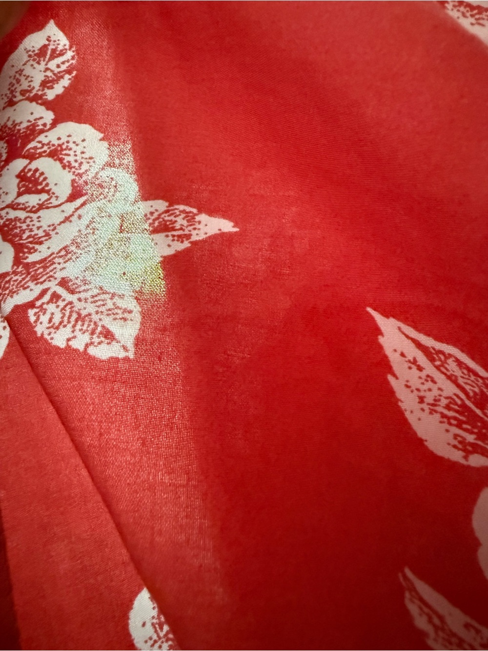 Like New Modcloth 100% Cotton Red &White Rose Print Pull-On Retro Style Skirt - Picture 7 of 8